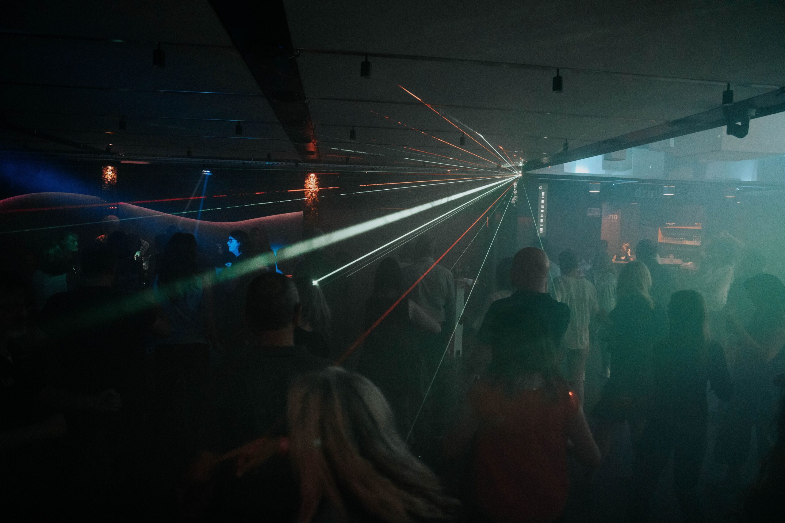 DJ für Hochzeit, Geburtstag & Firmenfeier